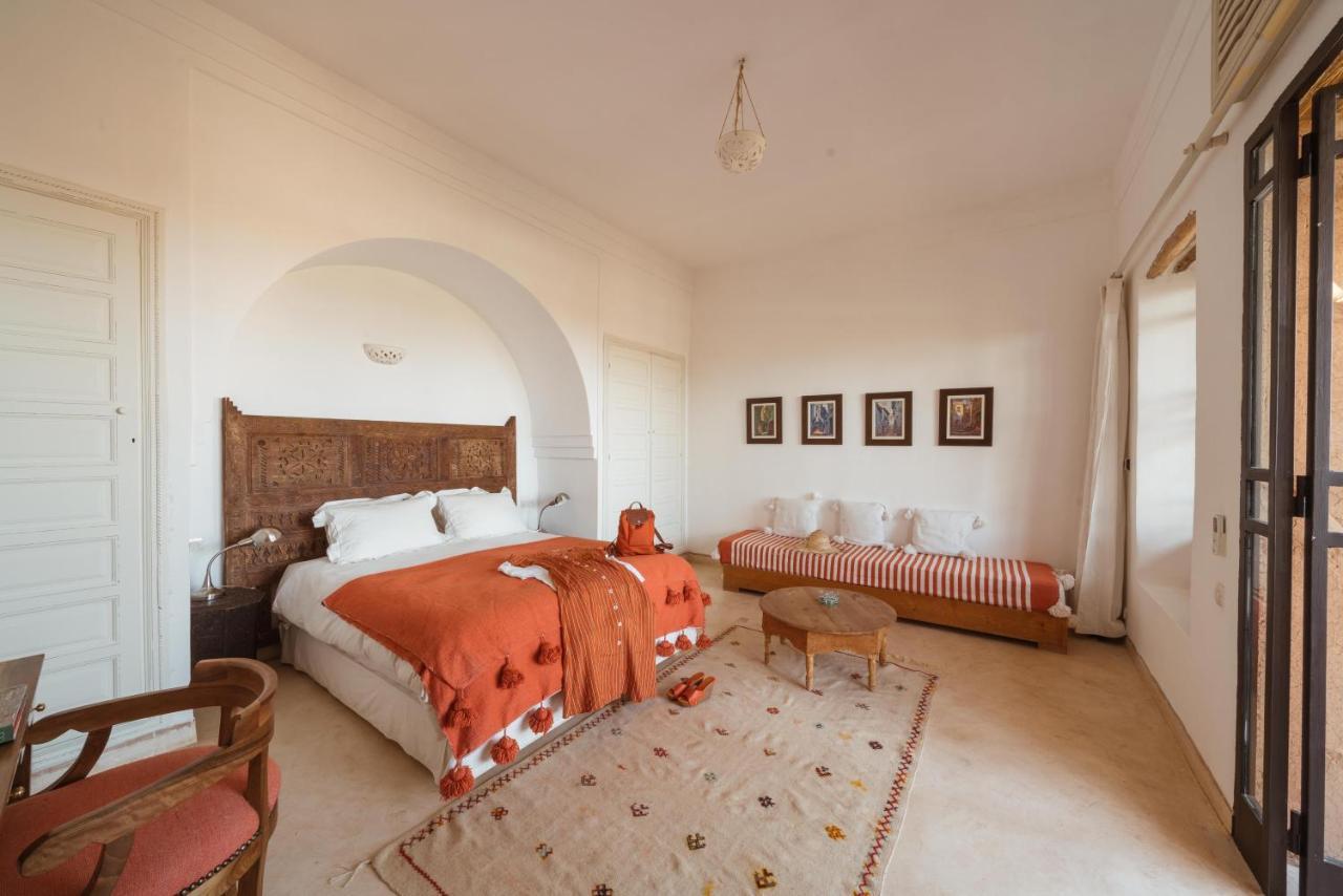 Tagadert Lodge Oumnas ภายนอก รูปภาพ