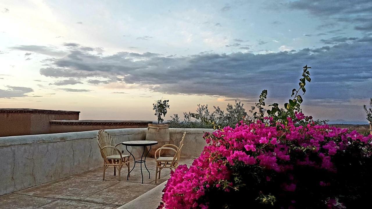 Tagadert Lodge Oumnas ภายนอก รูปภาพ